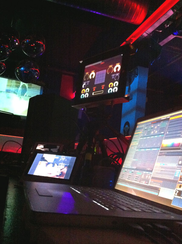 Photo 27.10.13 00 58 14